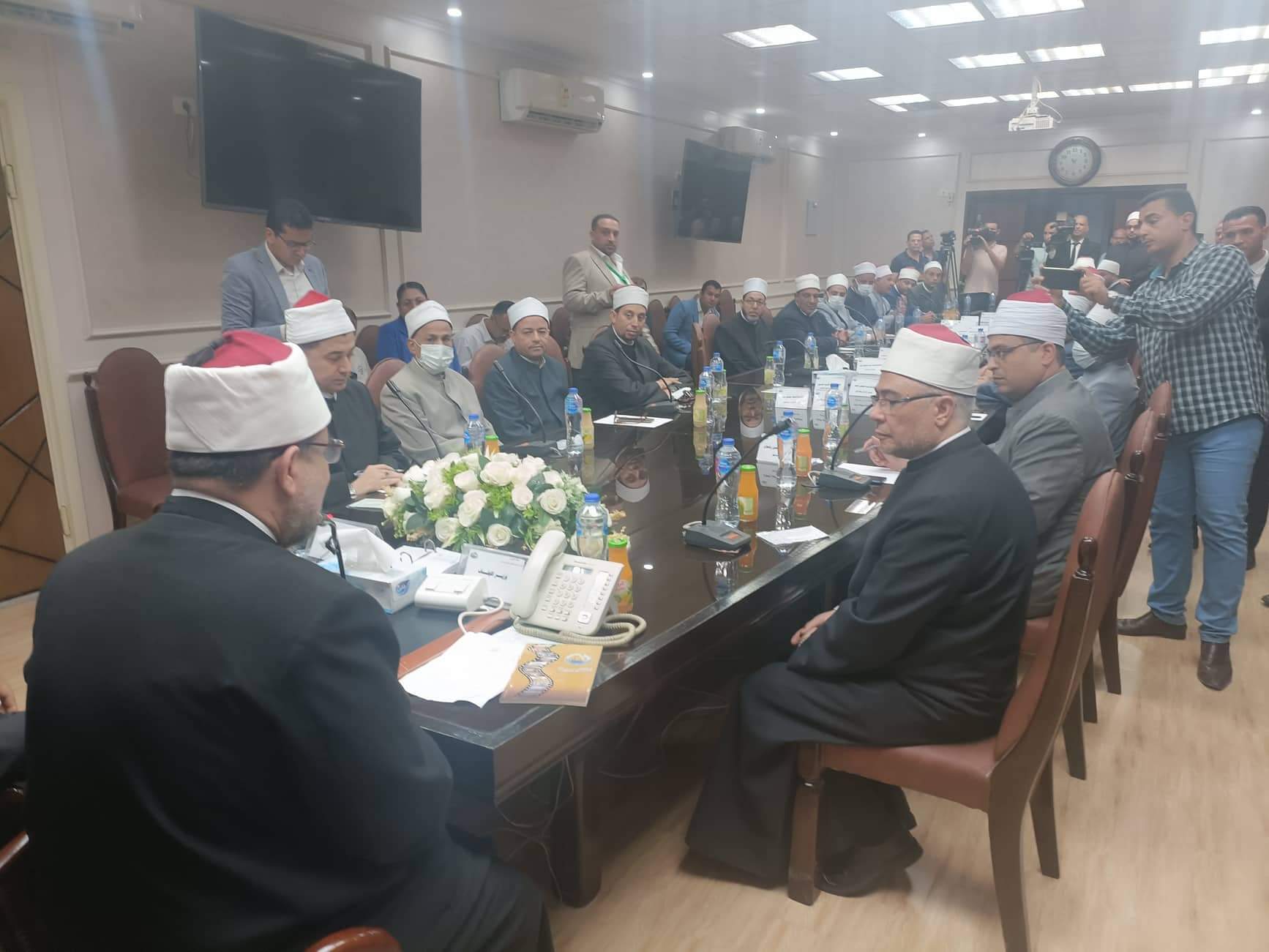رئيس لجنة التفتيش بوزارة الأوقاف: جمعنا 24 مليون جنيه من صكوك الإطعام رئيس لجنة التفتيش بوزارة الأوقاف: جمعنا 24 مليون جنيه من صكوك الإطعام