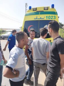 صور .. إصابة شخص في حادث انقلاب سيارة ملاكي أسفل الطريق الحر بالقليوبية