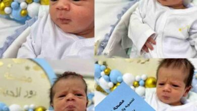 طالع للدنيا مكشر " .. ولادة طفل بملامح جادة تشعل مواقع التواصل الاجتماعي طالع للدنيا مكشر " .. ولادة طفل بملامح جادة تشعل مواقع التواصل الاجتماعي
