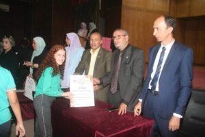 "الشبان ببنها" يكرم 187 من المتفوقين بقسم اللغات صور