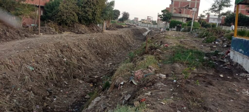 أهالي طحلة بنها يطالبون بتغطية الترعة بالقرية حفاظا علي ارواح المواطنيين