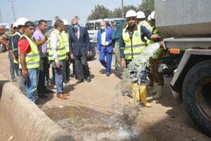 محافظ القليوبية يشهد تجربة محاكاة تصريف الأمطار استعدادًا لموسم الشتاء