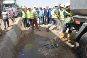 محافظ القليوبية يشهد تجربة محاكاة تصريف الأمطار استعدادًا لموسم الشتاء