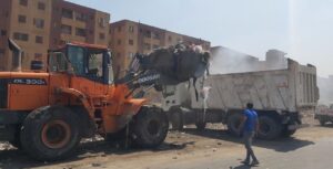 محافظ القليوبية يتفقد شوارع مدينتي شبرا الخيمة والخصوص لمتابعة أعمال النظافة والإشغالات