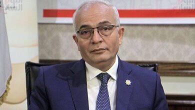 عاجل - وزير التعليم يجري حركة تنقلات كبرى بالمديريات التعليمية
