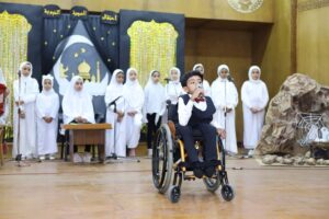 " بعزيمة الجبال" ..."البراء " يبدع في انشاد قصيدة حول هجرة الرسول