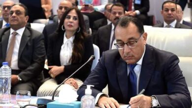 رئيس الوزراء: نهدف لوضع إطار واضح ومحدد ومنظم للأنشطة الاقتصادية ينظم العلاقة بين الدولة والقطاع الخاص رئيس الوزراء: نهدف لوضع إطار واضح ومحدد ومنظم للأنشطة الاقتصادية ينظم العلاقة بين الدولة والقطاع الخاص