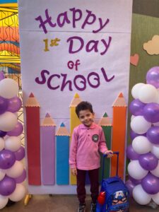 "سيشن وصور تذكارية "الشبان ببنها تستقبل زهور رياض الأطفال