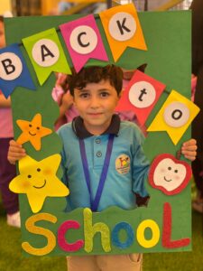 "سيشن وصور تذكارية "الشبان ببنها تستقبل زهور رياض الأطفال