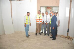 محافظ القليوبية يتابع مشروعات بنها وطوخ والقناطر الخيرية
