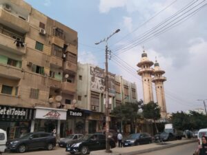 صور - شاهد كسوف الشمس بشوارع القليوبية