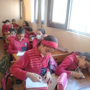 شبان بنها تنظم ندوة حول اخطار السوشال ميديا