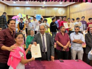 تكريم نشاط السباحة علي مسرح هيئة الشبان العالميةببنها 