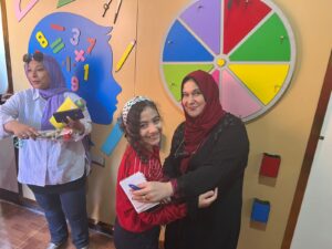 لتدريبهم علي الثقة بالنفس.. لقاءات حوارية لطلاب شبان بنها