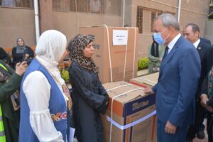 محافظ القليوبية يسلم جهاز عرائس لـ 17 فتاة من المقبلات على الزواج