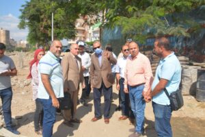 صور - محافظ القليوبية يتفقد أعمال تنفيذ مشروع المرحلة الثالثة من ممشى نهر النيل 