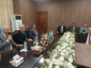 صور - وزير التعليم العالي يوضح تفاصيل النظام الدراسي بالجامعة الأهلية بالعبور