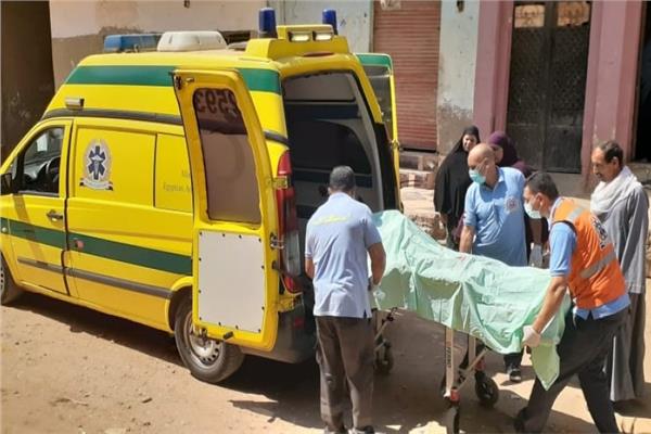 مصرع موظف سقط أثناء تركيب شباك بشقة بالطابق الثاني بالقليوبية
