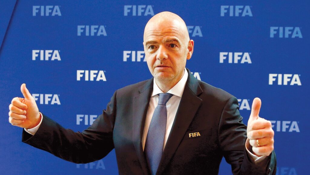 رئيس الاتحاد الدولي:قطر ليست الدولة الوحيدة التي تحظر بيع الكحول في الملاعب فلا داعي للكيل بميكيالين