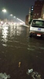 سقوط أمطار بالقليوبية ومعدات لشفط المياه من الشوارع