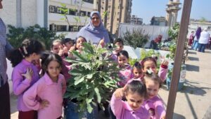 " شمس وخضرا".. براعم شبان بنها داخل مركز الإنبات