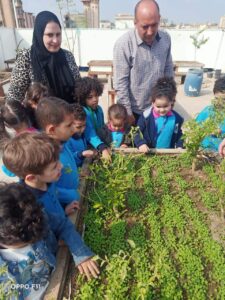 " شمس وخضرا".. براعم شبان بنها داخل مركز الإنبات