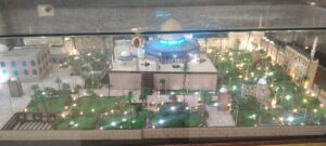 براعم الشبان العالمية فى زيارة تثقيفيه لمجسم المسجد الأقصي 