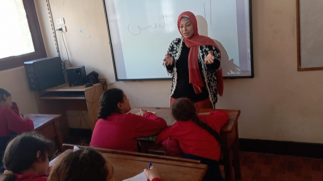 شبان بنها تنظم ندوه بعنوان الثقه بالنفس
