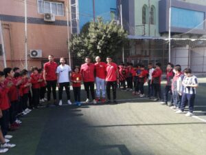 يوم للمرح بين طلاب شبان بنها والمعلمون