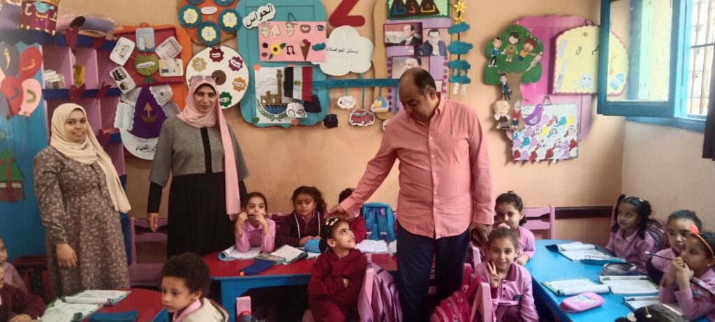 الممثل القانوني لمجمع شبان بنها في زيارة تفقدية الممثل القانوني لمجمع شبان بنها في زيارة تفقدية