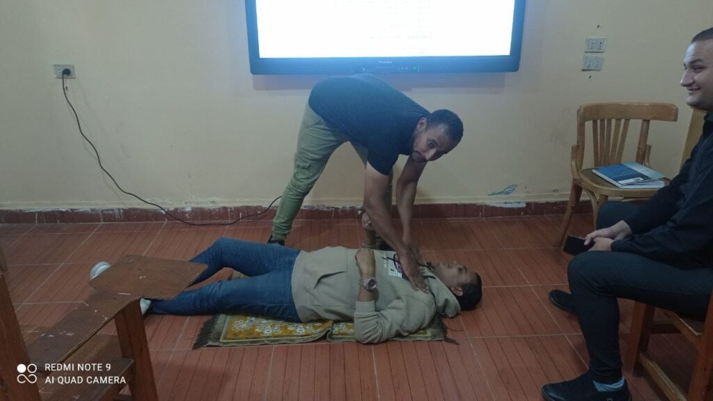 انقذ الآخرين " شبان بنها تنظيم ندوة حول  الاسعافات الأولية "