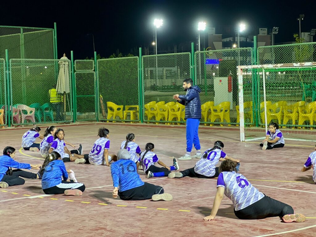 نهاية الدور الاول من بطولة الجمهورية بتعادل الشبان و العبور لكرة اليد نهاية الدور الاول من بطولة الجمهورية بتعادل الشبان و العبور لكرة اليد