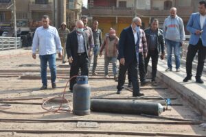 محافظ القليوبية يتفقد أعمال ترميم كوبري أسنيت بكفر شكر ويجري جولة بشبرا الخيمة والخصوص