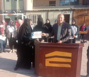 شبان بنها تستمر في تكريم معلميها 