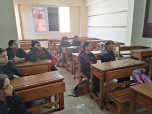 استمرار فاعليات نادي التحدث باللغة الإنجليزية بشبان بنها