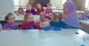 شبان بنها تطبق المنهج الجديد  محور  من أكون