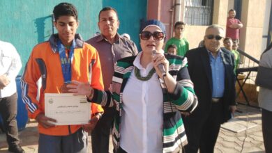 تعليم القليوبية تكرم الطالب الحاصل على المركز الأول عالميا بالبرتغال
