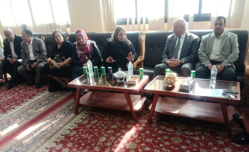 زيارة فريق من وحدة الجودة والاعتماد لكلية التربية بجامعة بنها