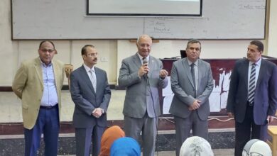 رئيس جامعة بنها يتفقد سير العملية التعليمية بكليتي الزراعة والطب البيطري