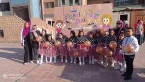 براعم الشبان يحتفلون بعيد الطفولة علي أنغام "يلا يا أصحاب"