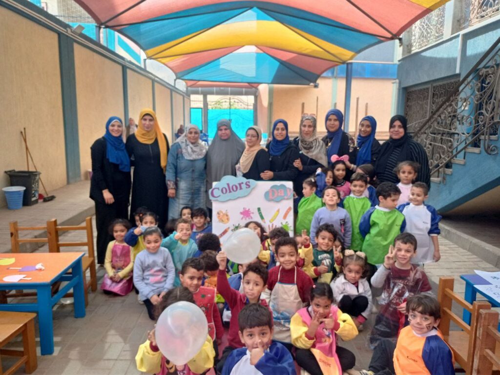 شبان بنها تنظم Colors day للاطفال