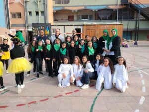 بلغة الاشارة شبان بنها تنظم اذاعة مدرسية مميزة