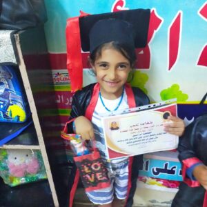 زينه زهرة مبدعة في بستان الشبان 