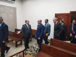 صور - وزير العدل ومحافظ القليوبية يفتتحان أعمال تطوير محكمة الطفل ببنها