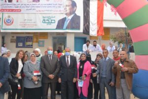 محافظ القليوبية يدشن حملة التطعيم ضد شلل الأطفال بالمركز الطبى ببنها