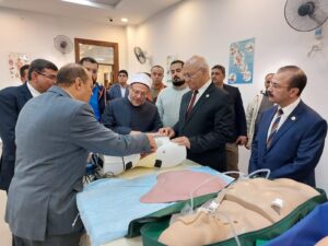 مفتى الديار المصرية ورئيس جامعة بنها يتفقدان عددا من المراكز والوحدات الخدمية بالجامعة