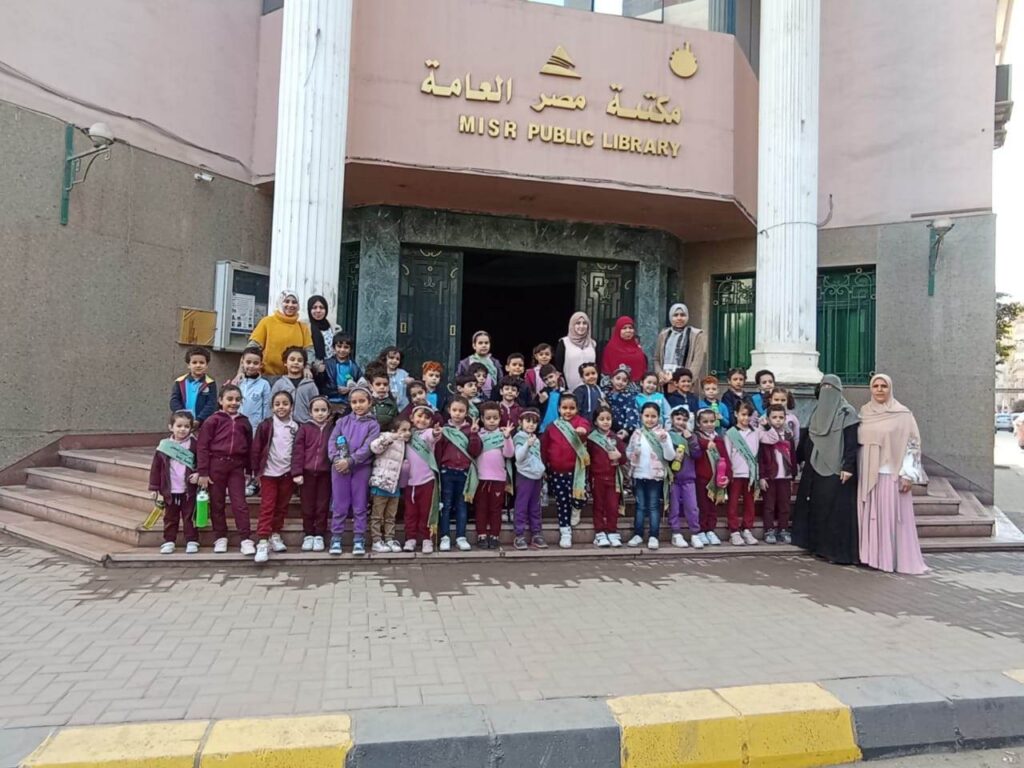 لتدريب الطلاب علي حب القراءة ..شبان بنها في زياره إلي مكتبة مصر العامة