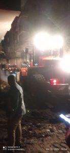 صور - اندلاع حريق بمخزن زيوت بقليوب