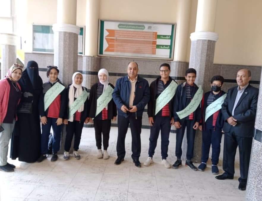 الشبان مدرسة صديقة للبيئة.. وتحصد المركز الاول علي المحافظة الشبان مدرسة صديقة للبيئة.. وتحصد المركز الاول علي المحافظة