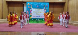 بفقرات فؤاد المهندس وشويكار.. شبان بنها تحتفل بأعياد الطفولة